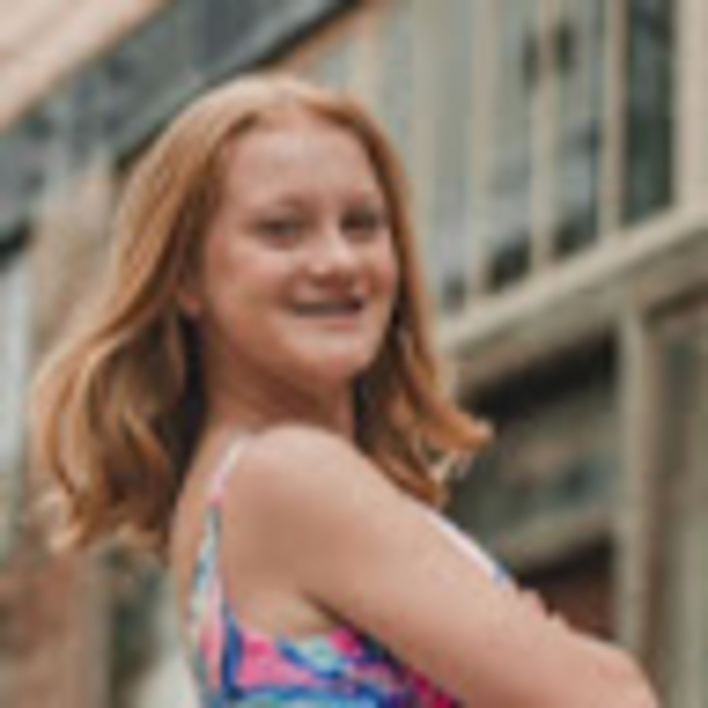 Meet your Posher, Olivia